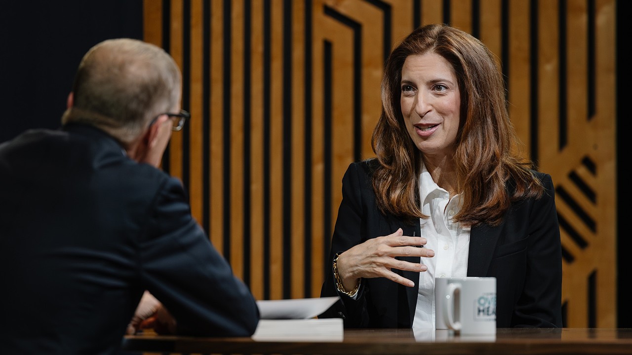 Journalist Pamela Colloff discusses criminal justice and a con man who weaponized it