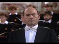 johann sebastian bach: st. john passion, bwv 245
nikolaus harnoncourt (conductor)
t�lzer knabenchor
kurt equiluz (tenor, eveangelist)
robert holl bass, jesus)
concentus musicus wien