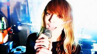 Anavae - World In A Bottle (OMV)