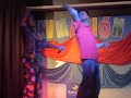 short clip of two of the entertainers dancing to veo veo