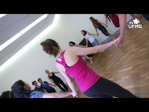 Oficina propõe autoconhecimento por meio da dança