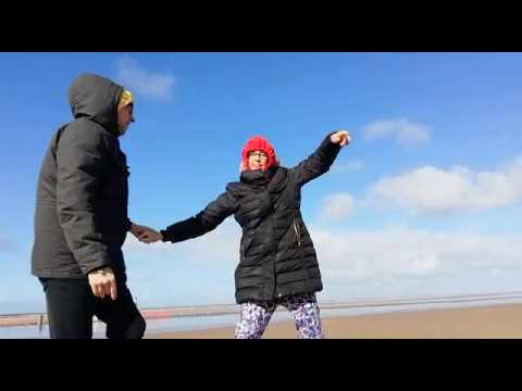 Chris & Rachel - Sandy Sabotage!