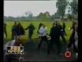 hooligans polacos cagandose a golpes mano a mano sin palos ni nada de eso q es re de kgon
rock_n_rroll_nenene@hotmail.com
