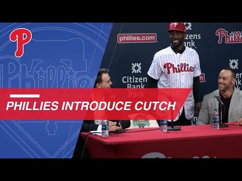 Video: Phillies introduce outfielder Andrew McCutchen