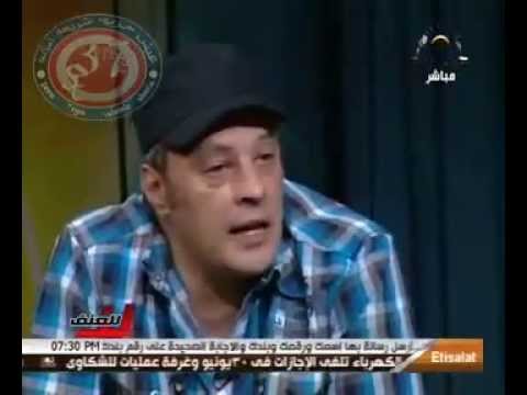  شاهد اغرب لقاء مع فنان مشهور وأخوه التؤام داعية اسلامى وشبيه له 