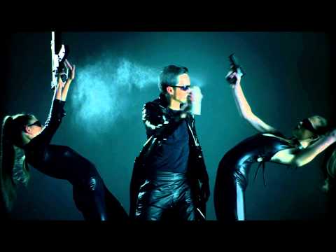 Martin Solveig & Laidback Luke "BLOW" Commercial #1 feat. Bruce Luke Martin Solveig & Laidback Luke "BLOW" Commercial #1 feat. Bruce Luke