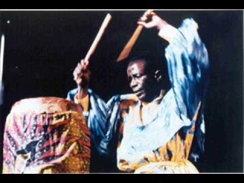 Julien Jouga & Doudou N'Diaye Rose Ele Waye Waye