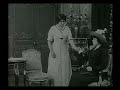 LA HANTISE (Extrait 1)