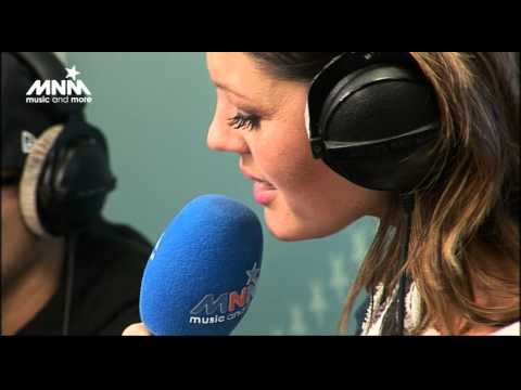 MNM Wijftig: Belle Perez - Papaoutai (Stromae)