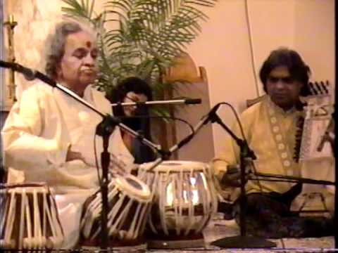 tabla gharana - This is a clip from the Live in Miami concert in 1998.