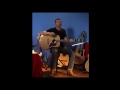 el manual de guitarra para principiantes de Massimo Varini esta distribuido para CARISCH. MAXIMILIANO CANEVARO es la voz el traductor. Massimo Varini toca en los discos e la grabaciones de Laura Pausini, Eros Ramazzotti, Andrea Bocelli, Nek, Vasco Rossi, Mina, Ornella Vanoni, Gianluca...