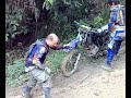 Trilha + Lama + Moto = Menos stress Trilha + Lama + Moto = Menos stress