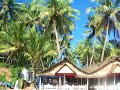 Video of the entire beach area of Varkala, India, within the state of Kerala. - Varkala Beach During The Day