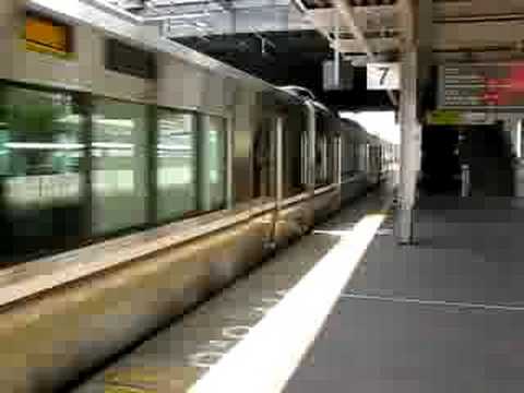 「丹波路快速」　尼崎駅通過