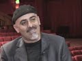 محسن نامجو هنرمند جوان و مطرح ايرانی، چندی پيش نخستين کنسرت خود در آمريکا را در شهر سانفرانسيسکو برگزار کرد. بهنود مکری ، مجری و گزارشگر صدای آمريکا ، در جريان برگزاری اين کنسرت، گفتگويی را با محسن نامجو در آن شهر ترتيب داد و از ويژگيها و خصوصيات موسيقی او پرسيد.