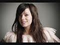 Lily Allen – Friday Night