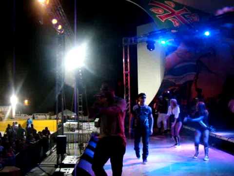 Rakim & Ken-Y  -  Te Regalo Amores @ Patronales De Mayaguez (2011)
		 