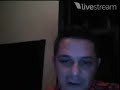 Alejandro Sanz enseña el tatuaje durante el videochat