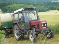 Zetor 7211 s vlekama plnýho sena Zetor 7211 s vlekama plnýho sena