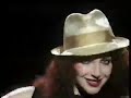 Kate Bush - Them Heavy People