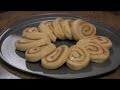 Cinnamon Roll Ring