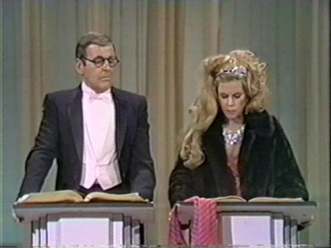 Elizabeth Montgomery De Californie Etats Unis Annonce De Deces Sur Enmemoire Be En Memoire