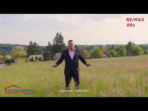 Video Ucelený soubor 12–13 stavebních pozemků v klidné lokalitě Na Hřebenech, Petrov u Prahy.