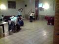 hooligan borracho en una masia