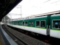 京阪電気鉄道9000系八幡市駅到着Keihan 9000 series EMU