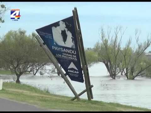 Crece el Río Uruguay frente a Paysandú