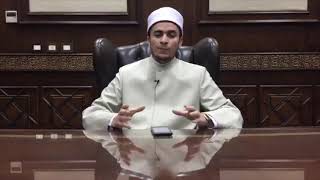 هل يجوز للمنتقبة خلع النقاب أمام خطيبها؟