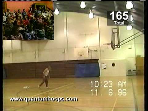 three pointer - http://www.quantumhoops.com/ presents: The world's greatest free throw shooter Fred Newman setting a World Record by making 209 three pointers in a row. Fred...
