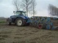 New Holland T 7050