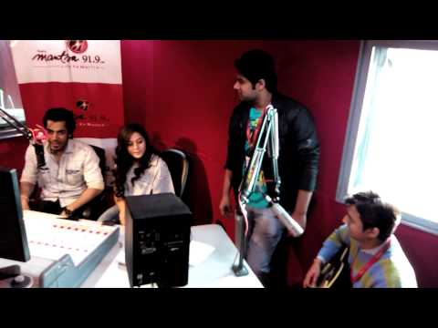 Unplugged: Gitaz Bindrakhia with RJ Amar
