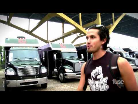 How Do the Roadies Shower While On Warped Tour? - Warped Roadies