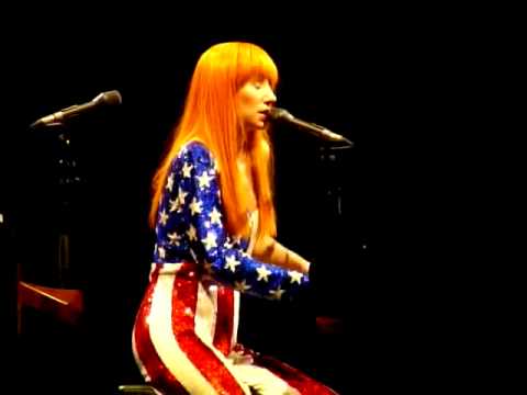 Tori Amos - Home on the range
