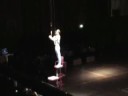 Yuri van Gelder (undressing) uit kleren in Turnmania