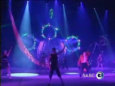 Le Grande Cirque on Top Billing 