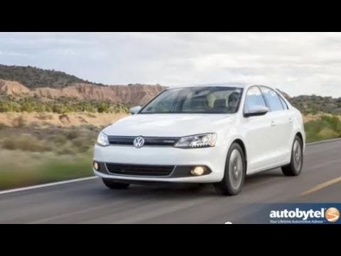 2013 Volkswagen Jetta Hybrid Video Review