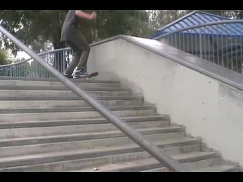 BMX BIKES TRICKS STUNTS CRASHES