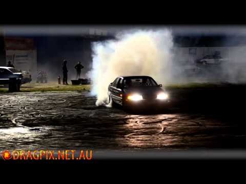 V6 Holden VP Burnout - South Coast Raceway 02/03/2012