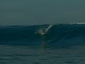 Laird surfs teahupoo - Tahiti