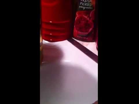 how to clean a white sink