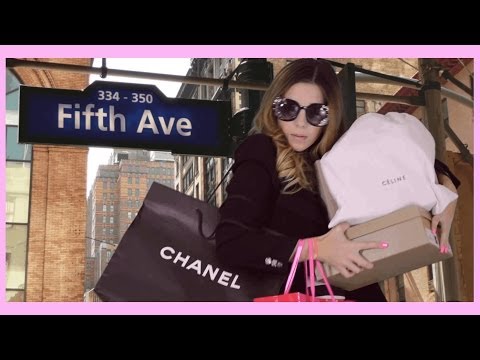 Confessions of a Fashion Blogger (Parody with LipsticksandHeels - Sara Bow)