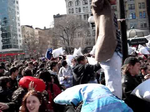 Pillow Fight 08