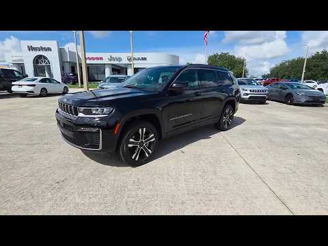 New 2027 High Gloss Black Jeep LIMITED 4X2 image 1