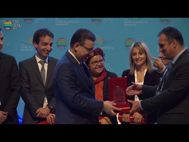 2. Panel Coğrafi Bilgi Sistemleri Düzenleme Kurulu Plaket Töreni (01 Aralık 2017)