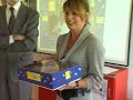 GPTV:Fries leren met een gezelschapsspel. Euregua!