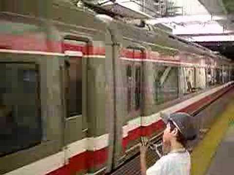 小田急　LSE 旧塗装発車