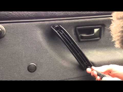 how to remove door handle on vw golf